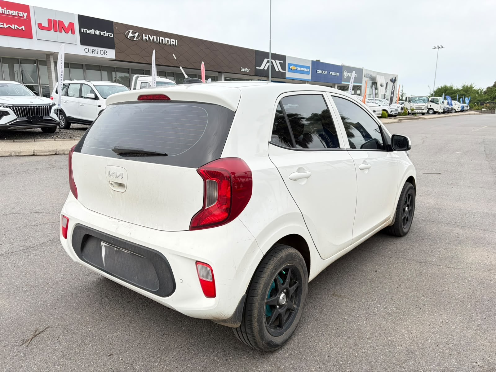 Kia MORNING 1.2 EX ABS AC MT 2023 - Foto 2 de 3