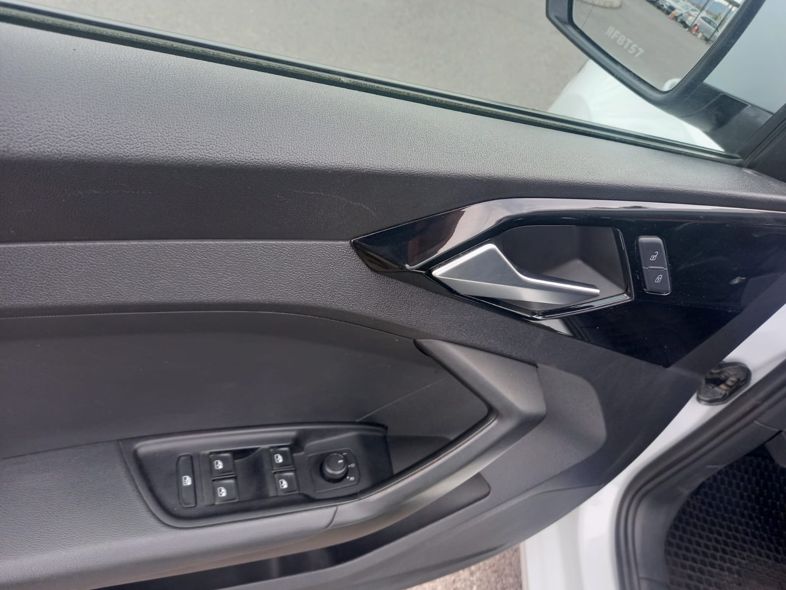 Audi A1 1.0 SPORTBACK 30 TFSI AT 2021 - Foto 4 de 6