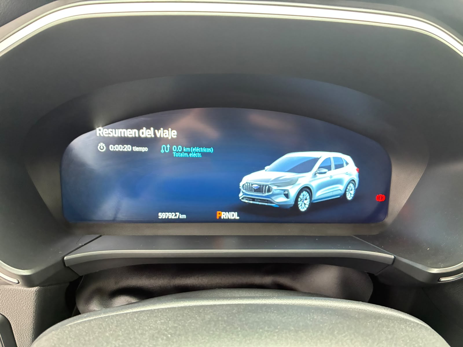 Ford ESCAPE FHEV 2.5 AUT 2024 - Imagen 17 de 19
