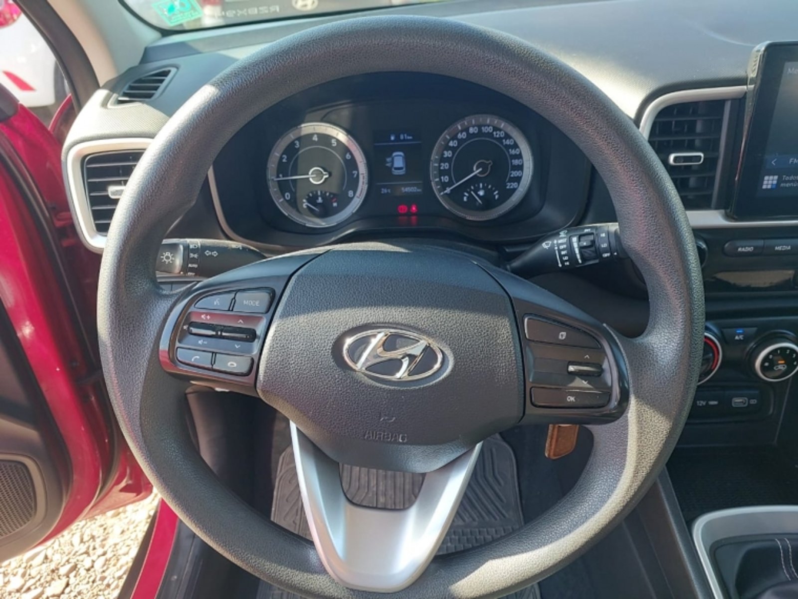 Hyundai VENUE QX 1.6 2022 - Imagen 7 de 12