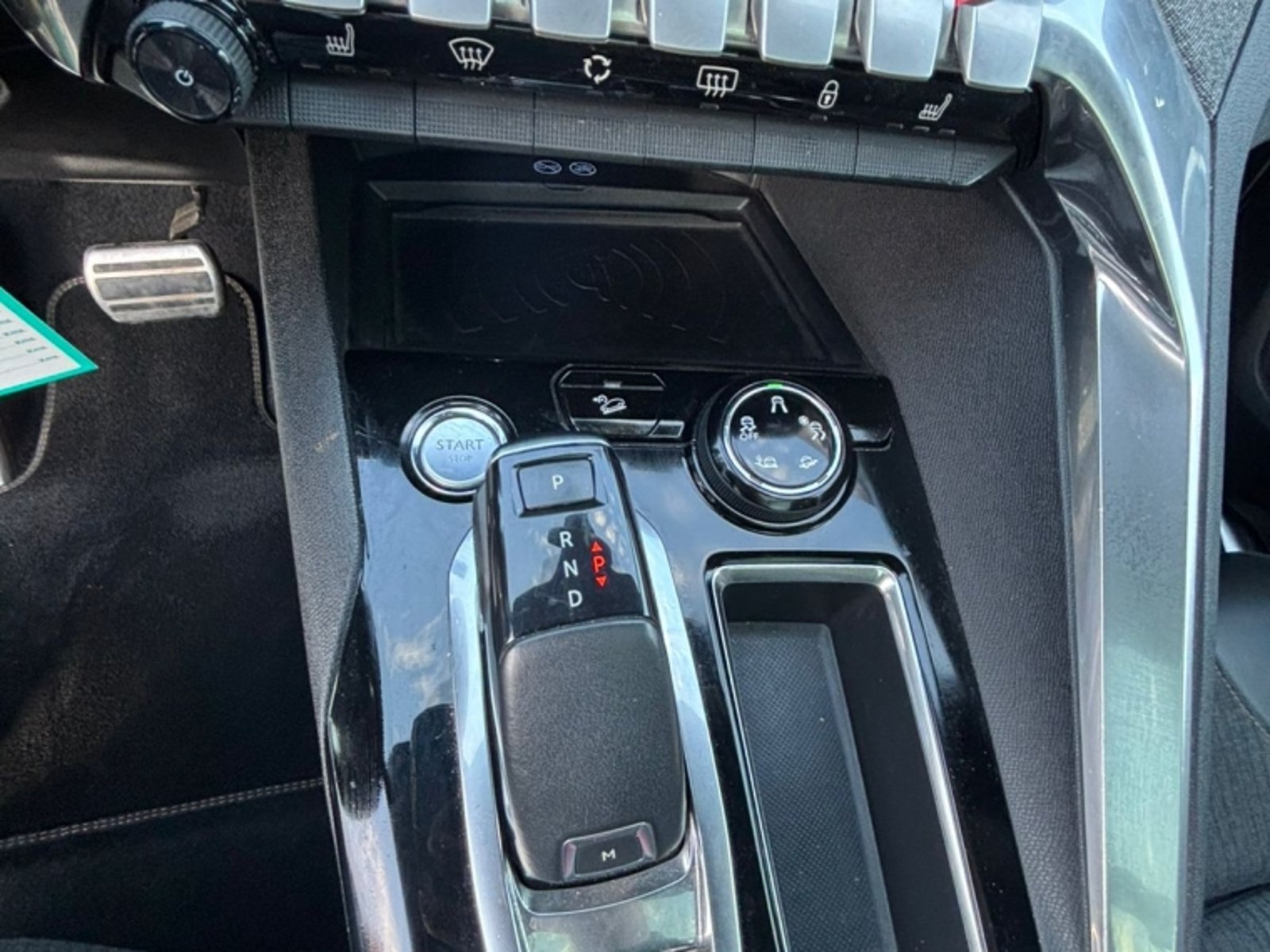 Peugeot 5008 1.6 GT-LINE THP 165HP E6 AT 2018 - Imagen 19 de 20