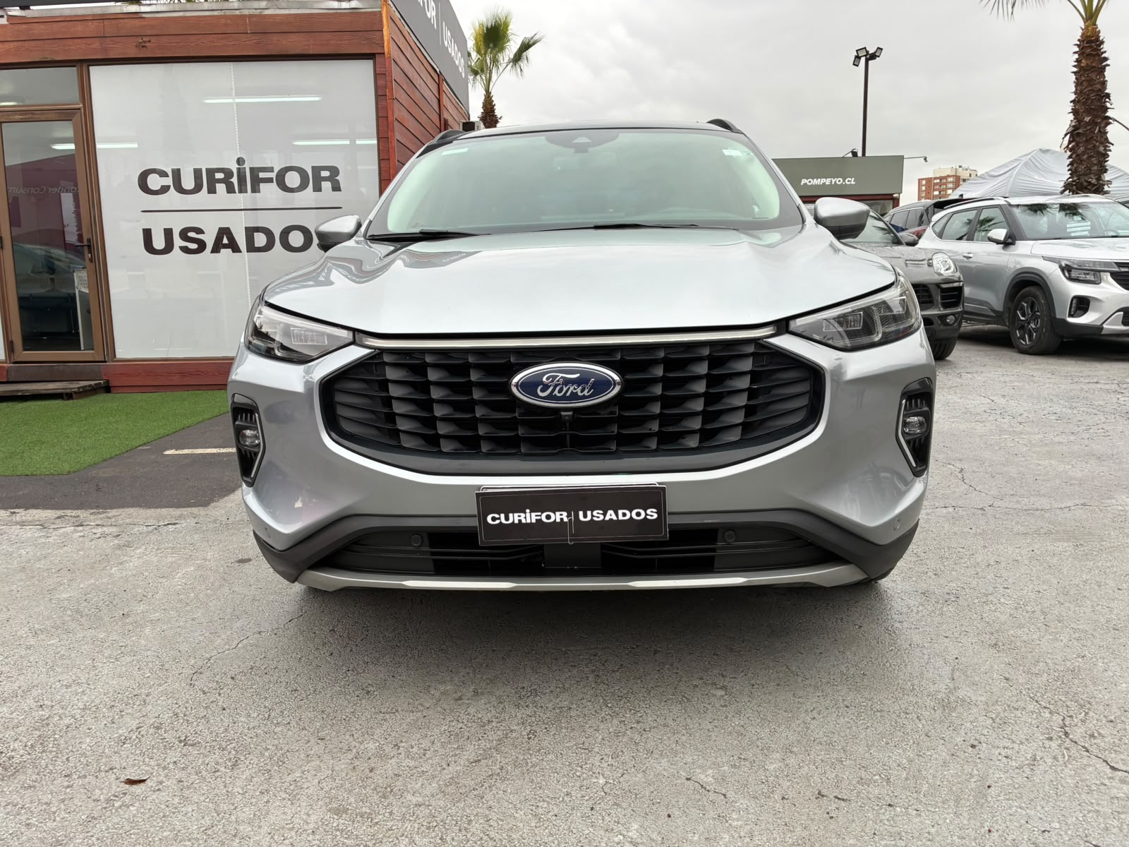 Ford ESCAPE FHEV 2.5 AUT 2024 - Foto 2 de 19