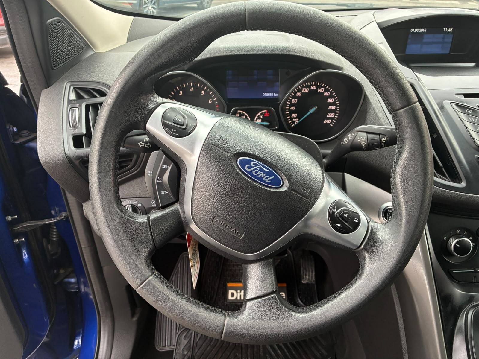 Ford ESCAPE 2.5 S AT 4X2 2017 - Imagen 9 de 15