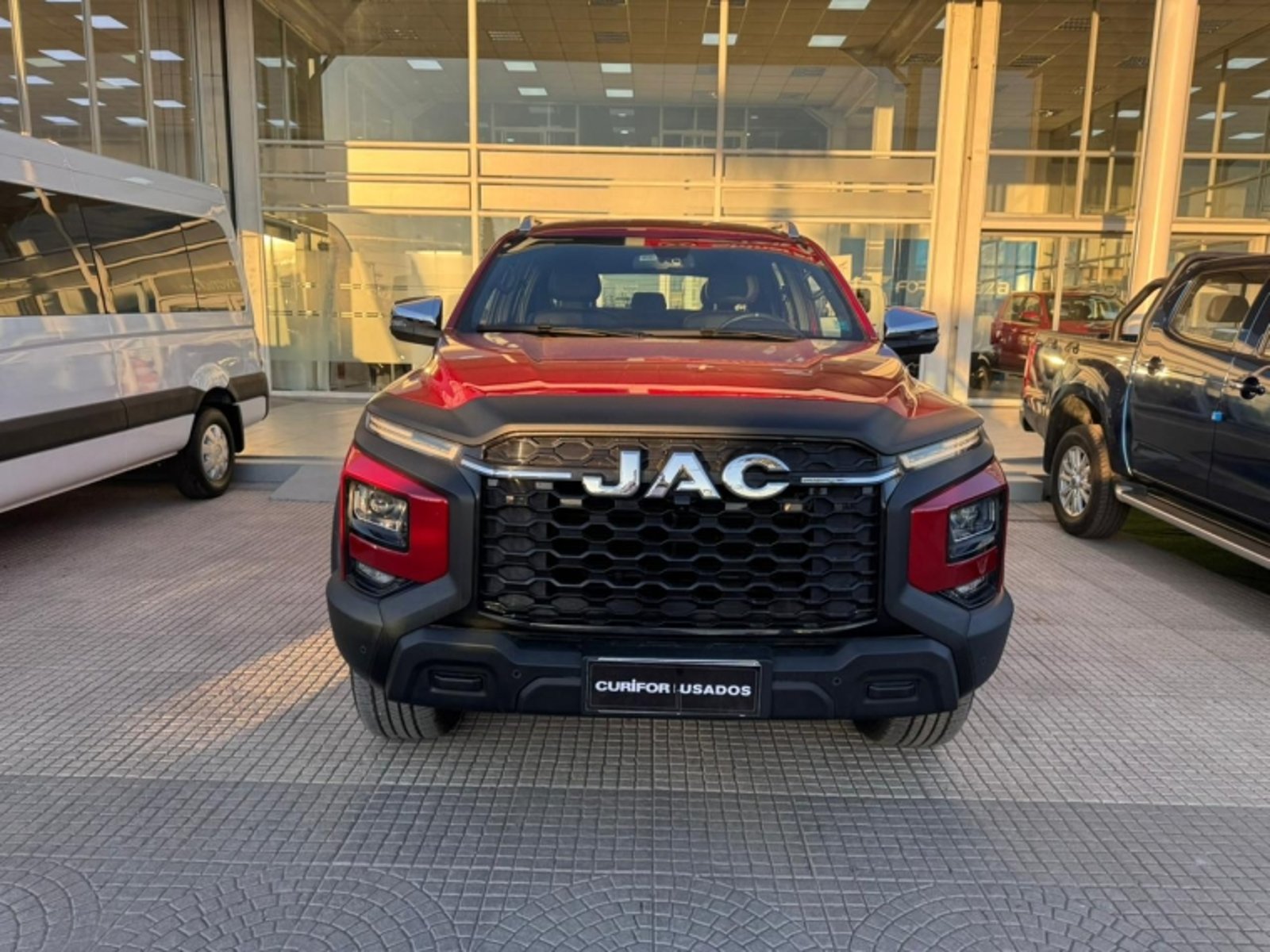 JAC T9 2.0 ADVANCE AT 4X4 DIESEL 2025 - Imagen 3 de 16