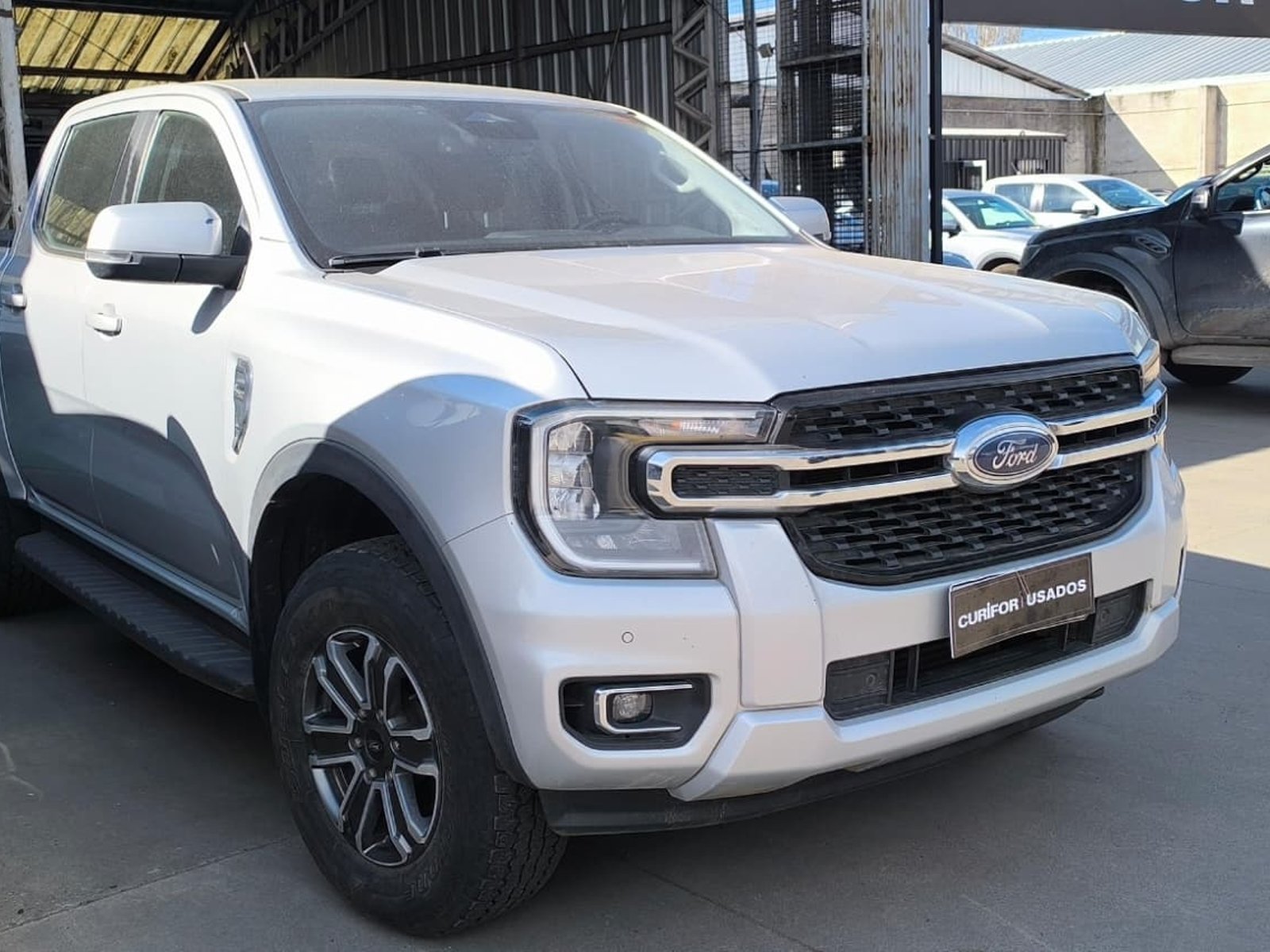 Ford RANGER 2.0 XLT AT 4X4 DIESEL 2024 - Foto 3 de 5