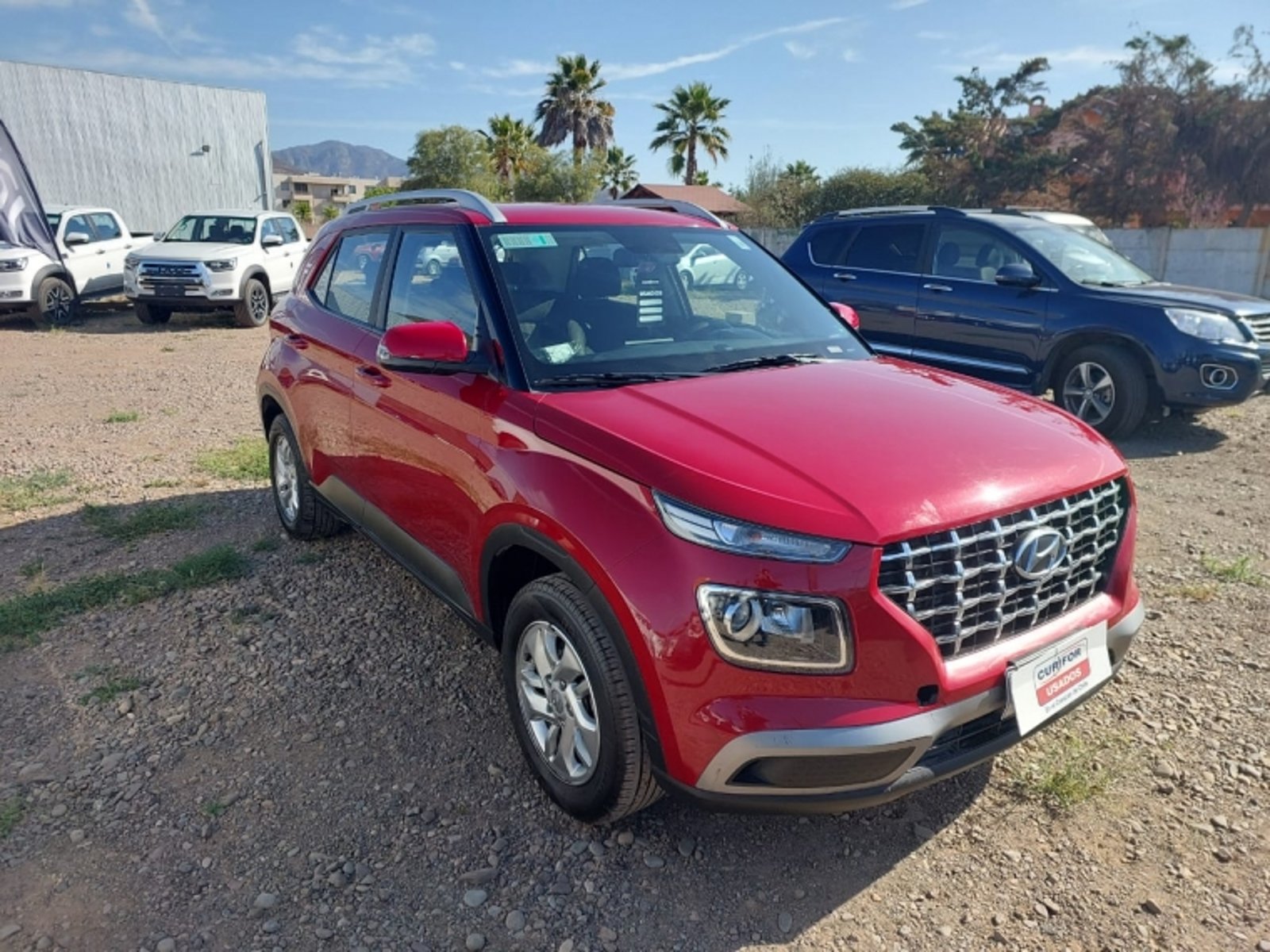 Hyundai VENUE QX 1.6 2022 - Foto 2 de 12
