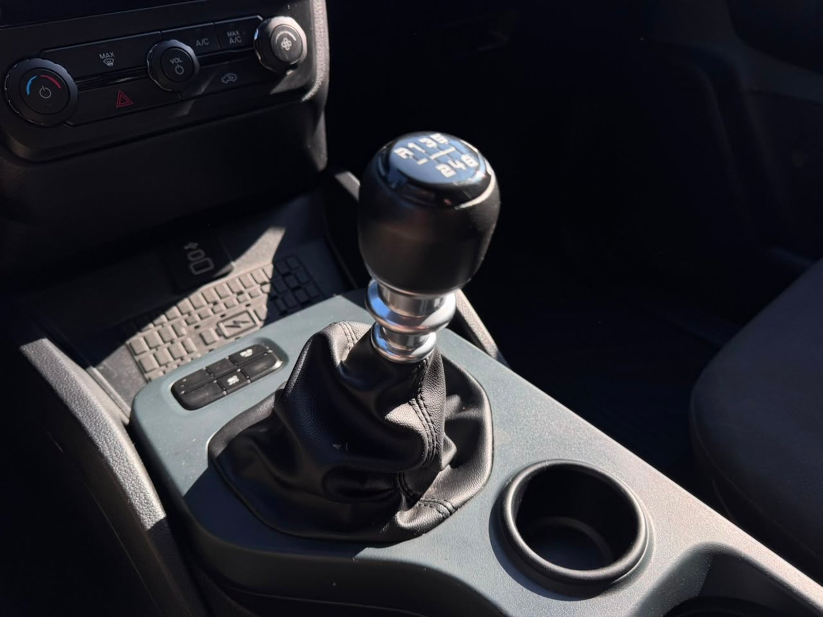 Ford RANGER XLS 2.0 2024 - Imagen 9 de 11
