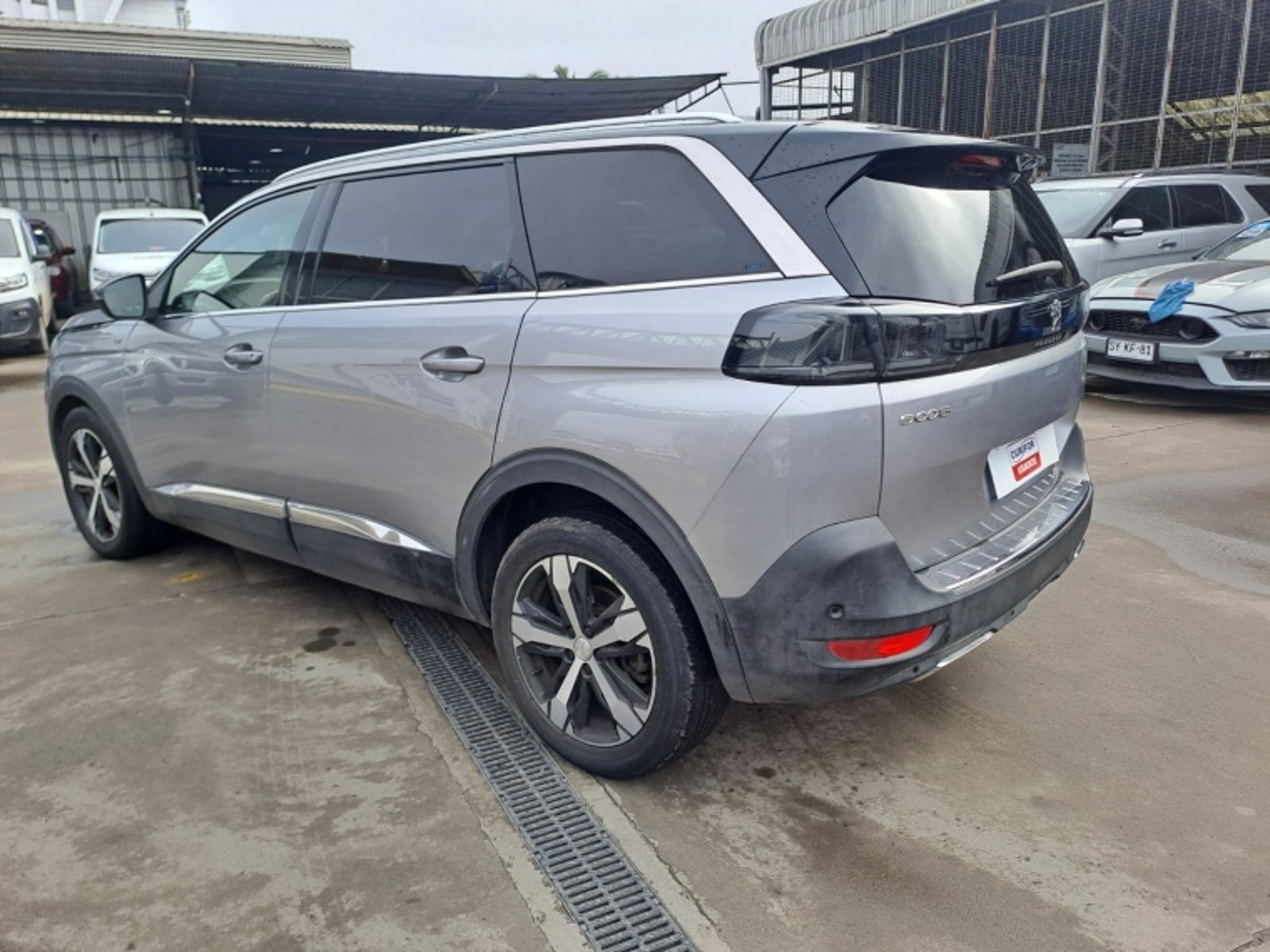 Peugeot 5008 1.6 GT PURETECH 180 EAT8 2022 - Imagen 8 de 12