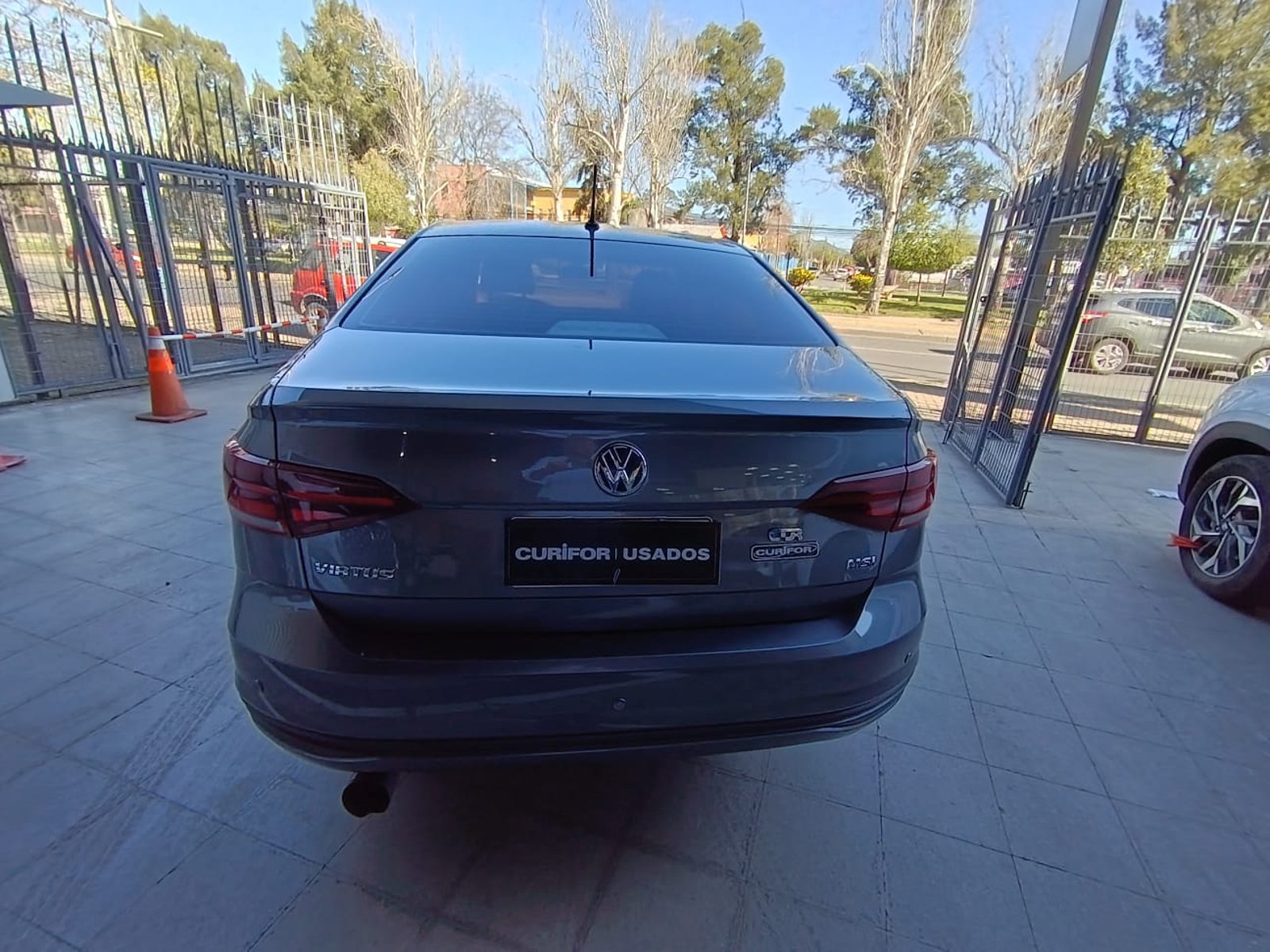 Volkswagen VIRTUS 1.6 COMFORTLINE MT 2023 - Foto 5 de 13
