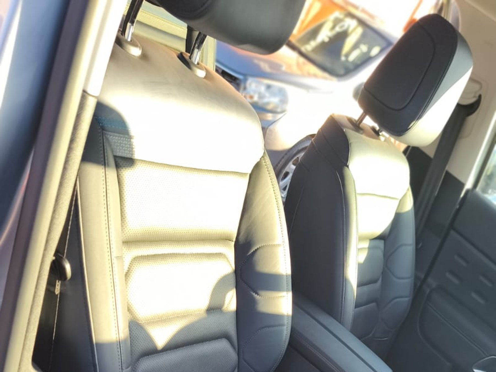 Citroën C5 1.5 AIRCROSS SHINE CVA8 STT AUT 2025 - Foto 2 de 5