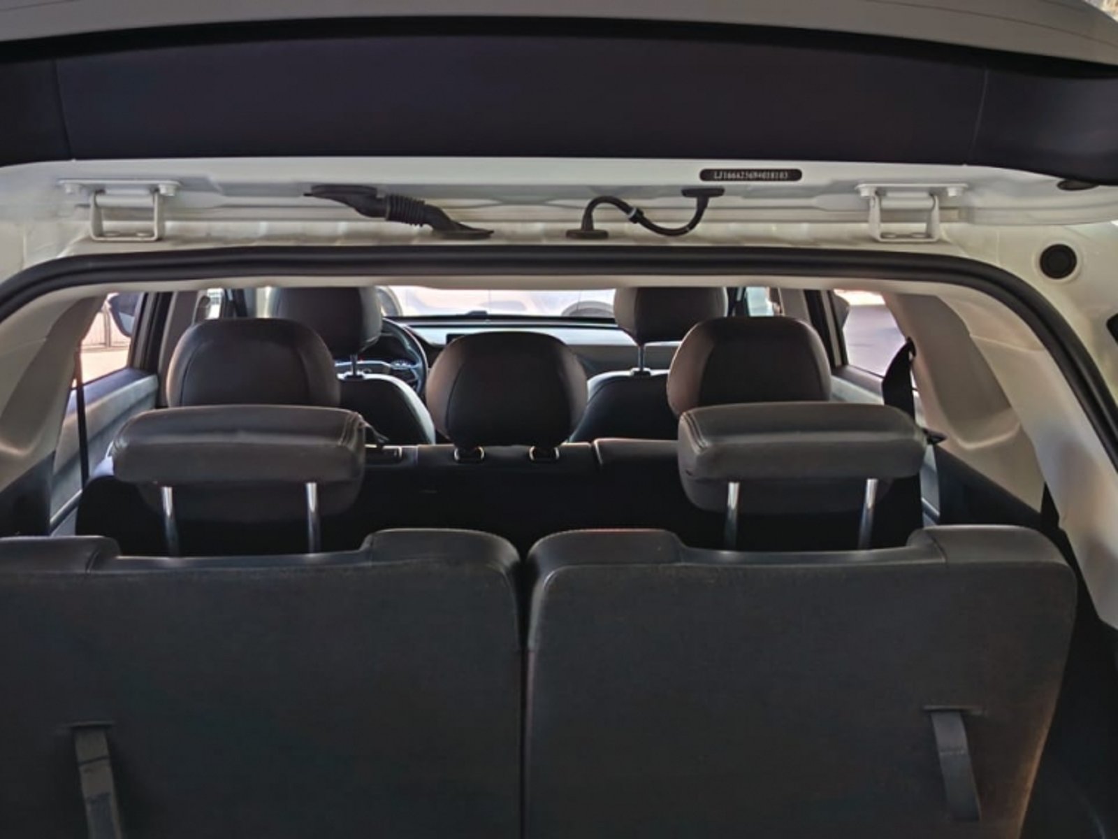 JAC JS8 1.5 LUXURY SE 6 MT 2023 - Imagen 8 de 11