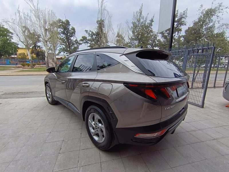 Hyundai TUCSON 2.0 NX4 PLUS MT 2023 - Imagen 7 de 15