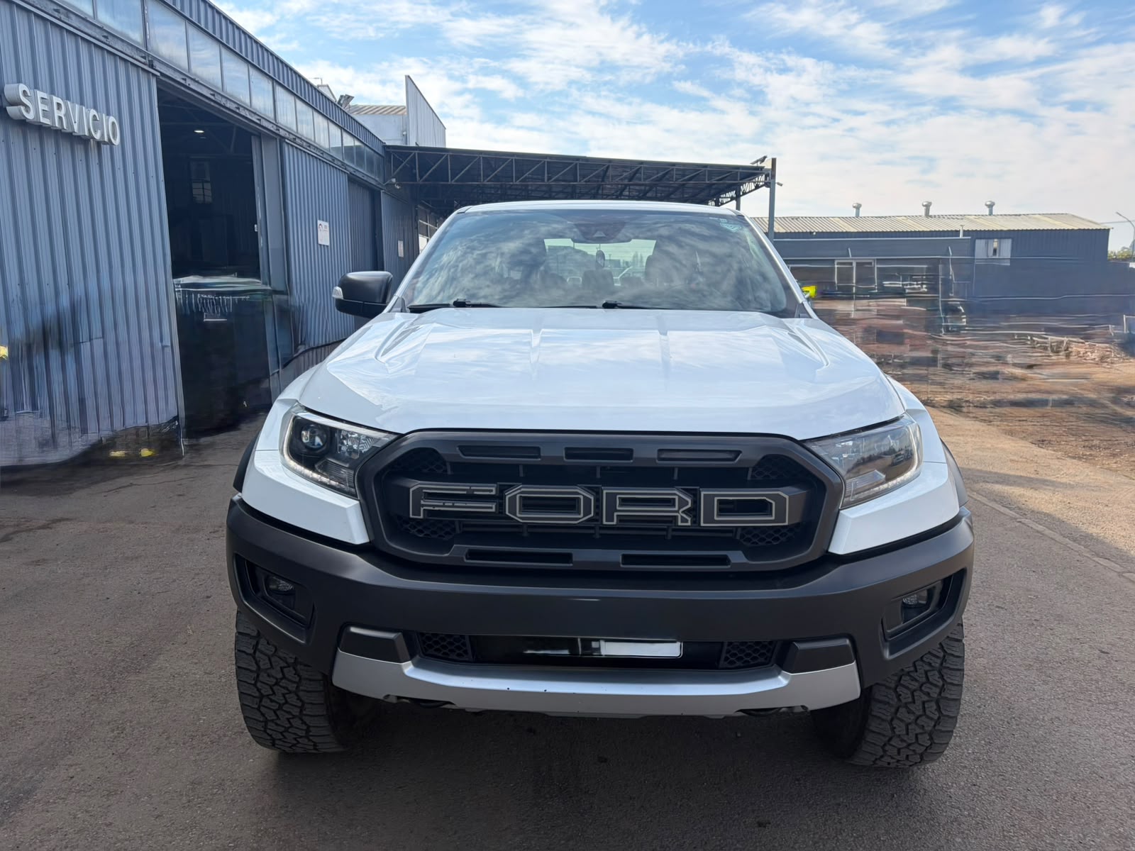 Ford RANGER RAPTOR 2.0 AT 4X4 DIESEL 2022 - Foto 2 de 10