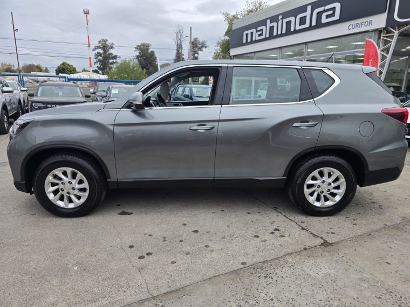 SsangYong REXTON 2.0 STD AT 2023 - Foto 2 de 15