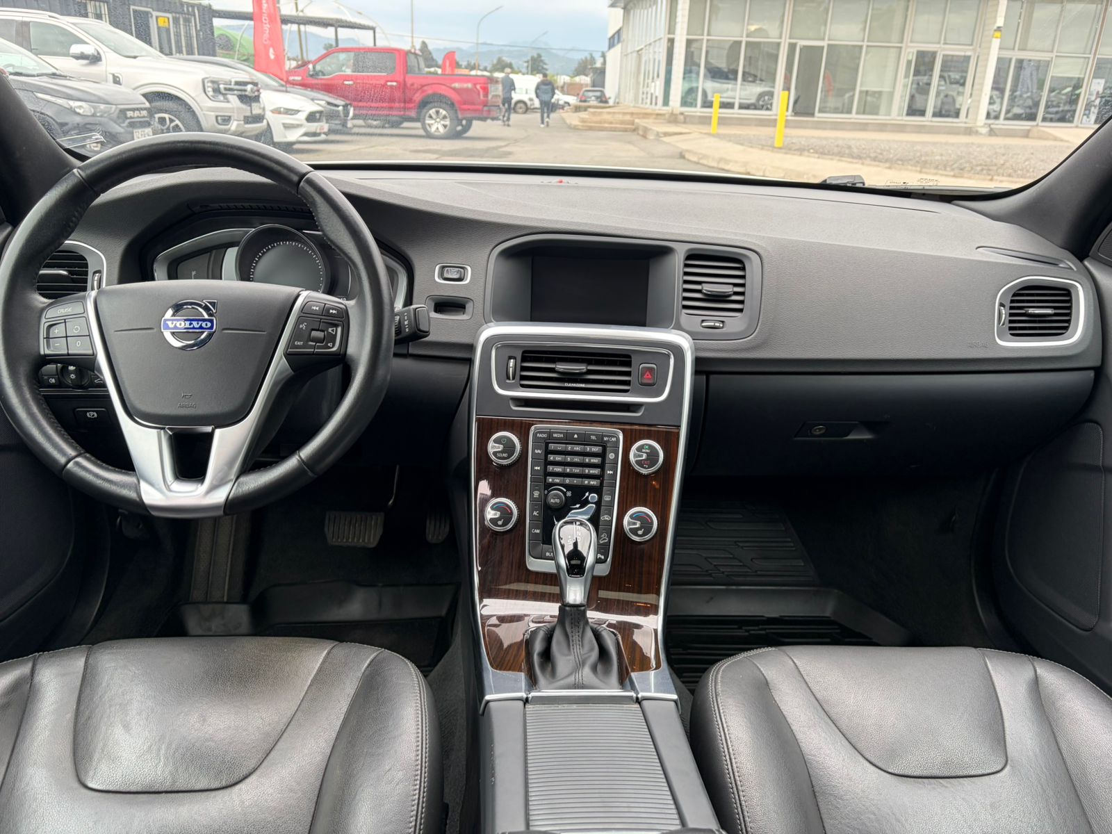 Volvo S60 2.0 D4 CROSS COUNTRY PLUS AT 4X4 DIESEL 2019 - Imagen 7 de 10
