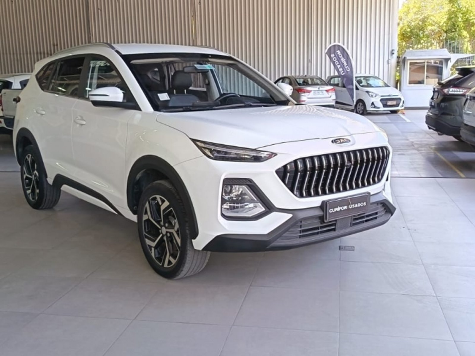 JAC JS8 1.5 LUXURY SE 6 MT 2023 - Foto 4 de 11