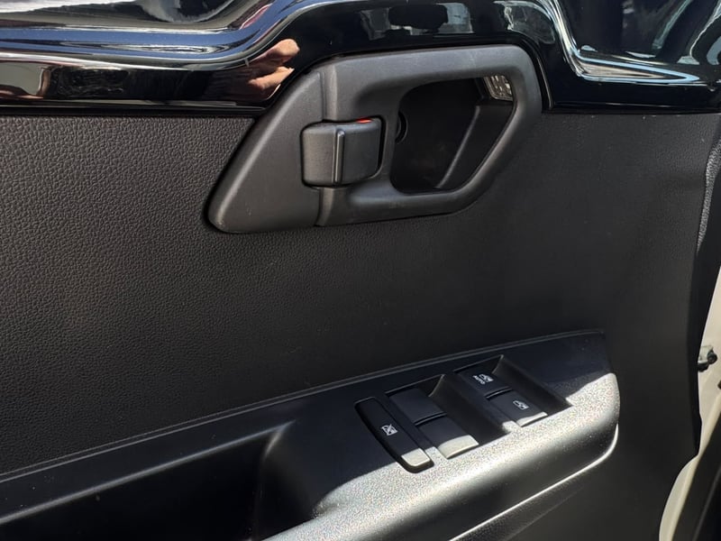 Mahindra KUV100 1.2 2022 - Imagen 10 de 13