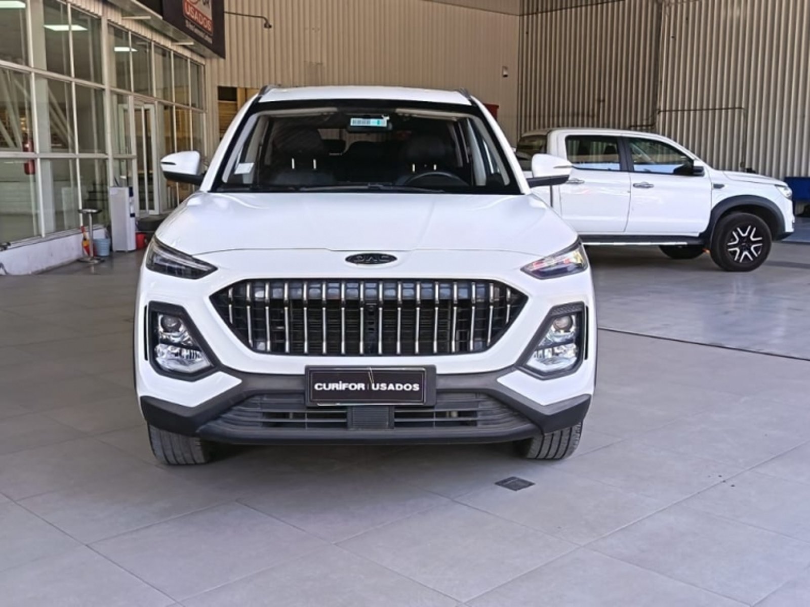 JAC JS8 1.5 LUXURY SE 6 MT 2023 - Imagen 3 de 11