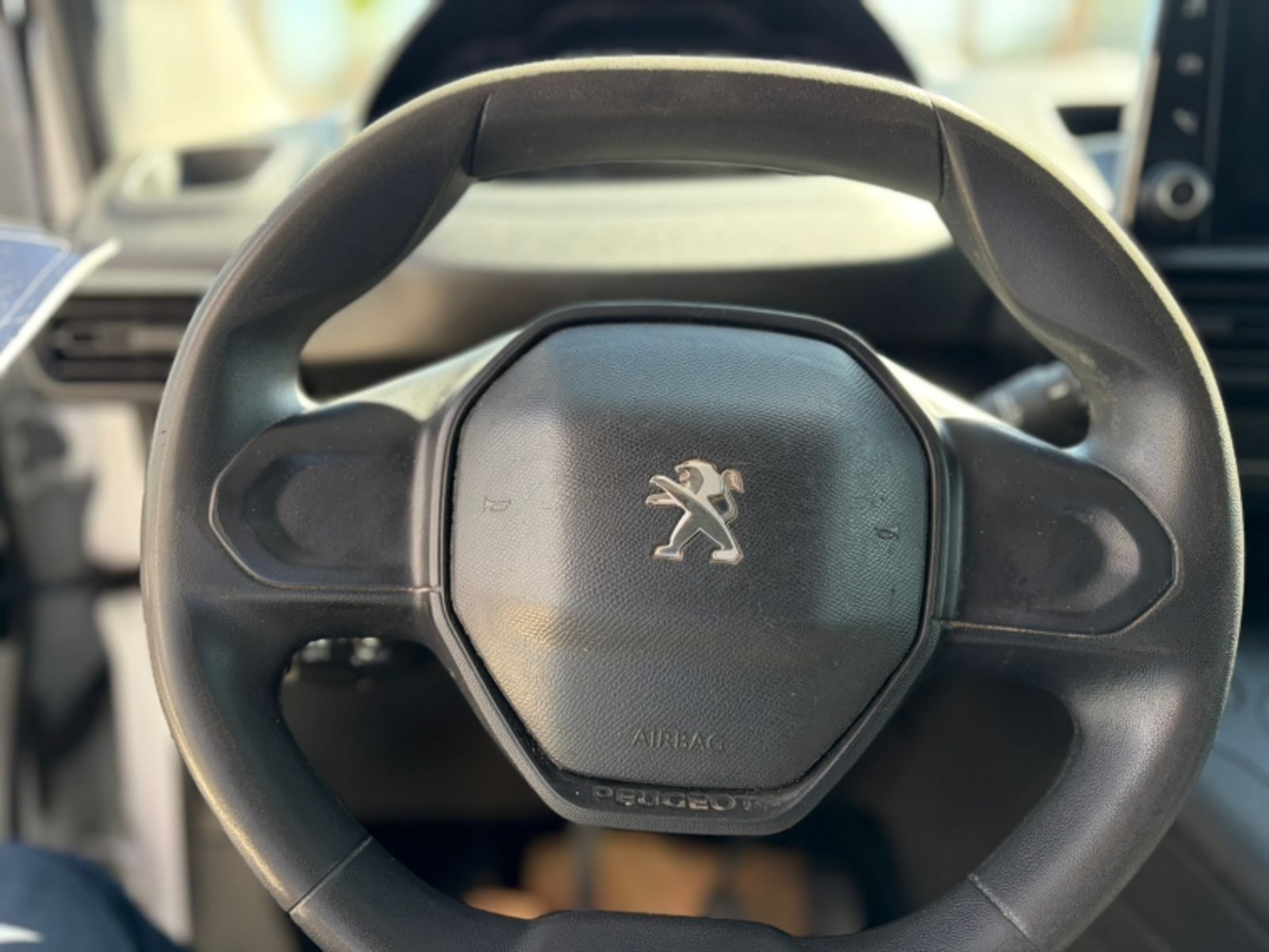 PEUGEOT PARTNER L2 BLUE HDI 100 1.5 2024 - Imagen 7 de 11