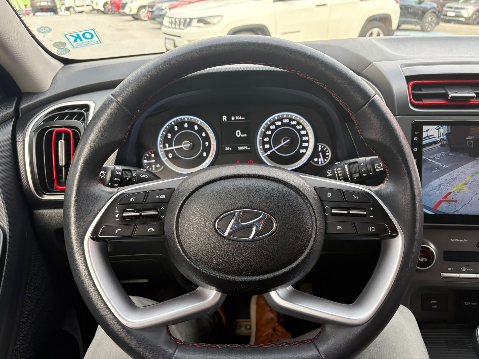 Hyundai CRETA 1.5 SU2I VALUE MT 2023 - Imagen 13 de 14