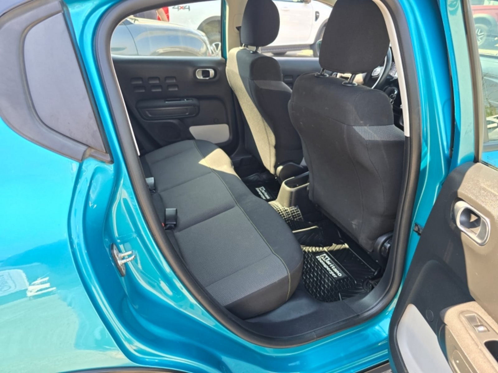 CITROEN C-3 1.2 PURETECH 82 SHINE CONNECTEDCAM MT 2022 - Imagen 9 de 13