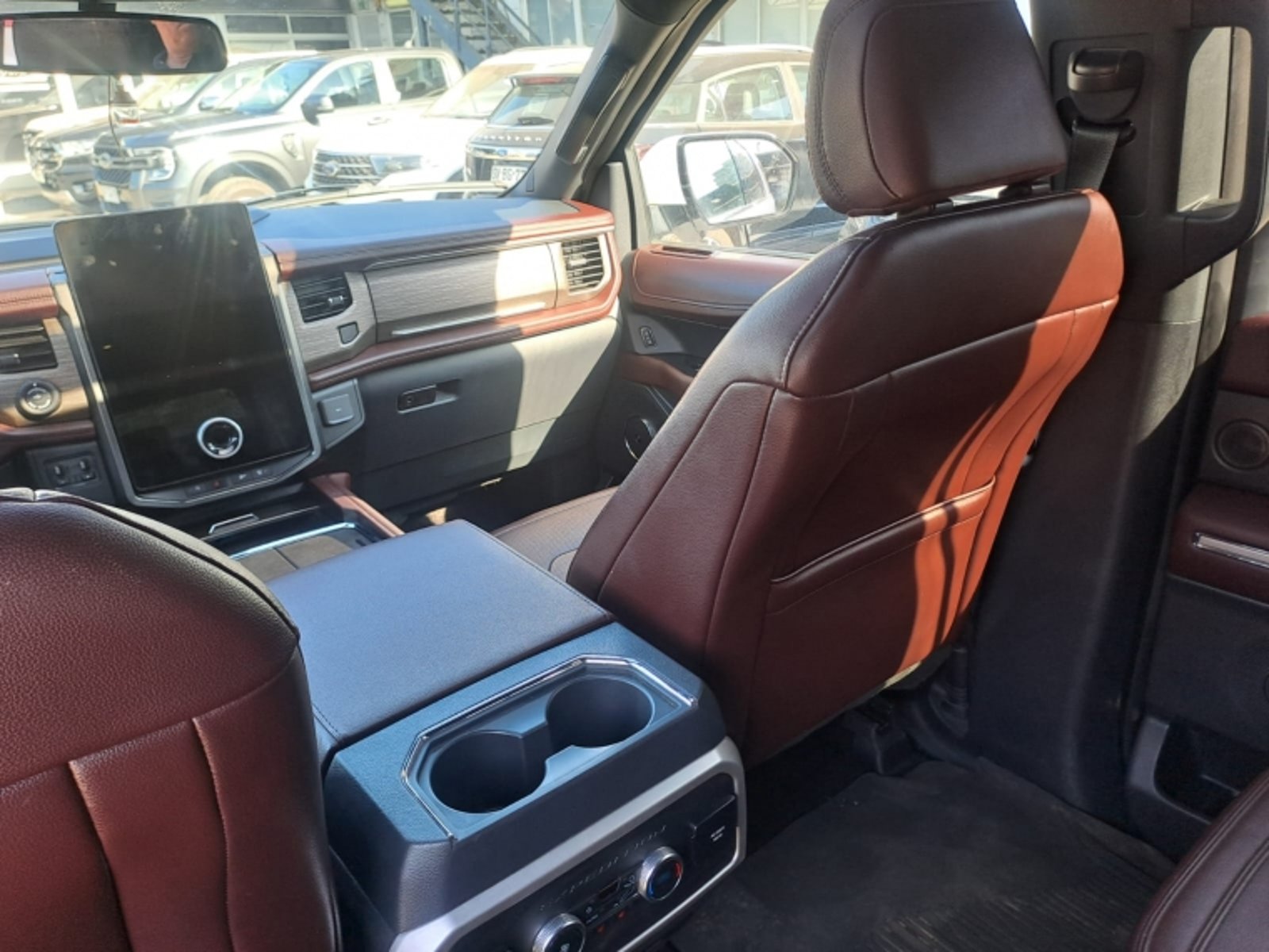 FORD EXPEDITION 3.5 LIMITED AT 4X4 2024 - Imagen 5 de 14