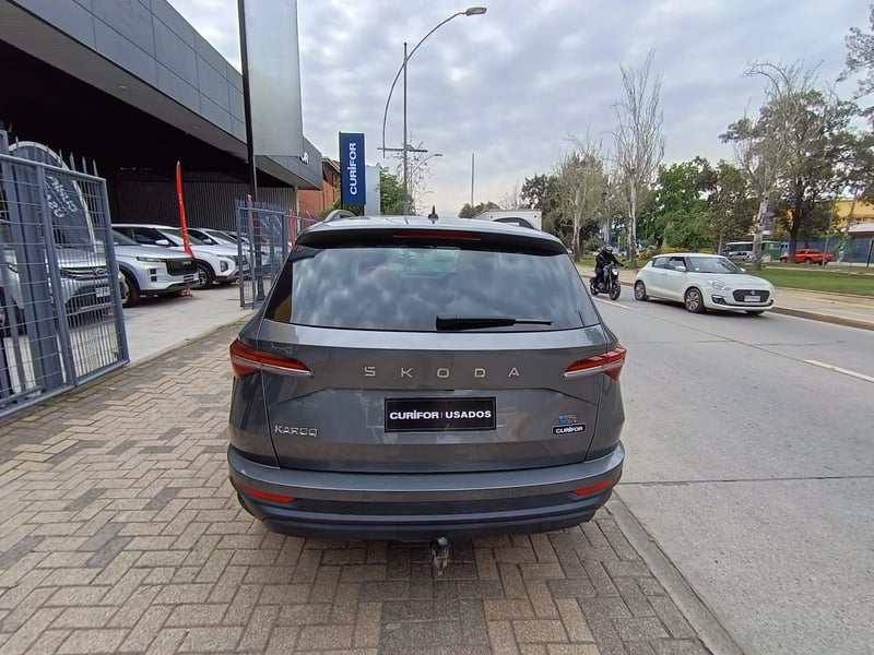 Skoda KAROQ 1.4 TSI SELECTION AT 2026 - Imagen 6 de 13