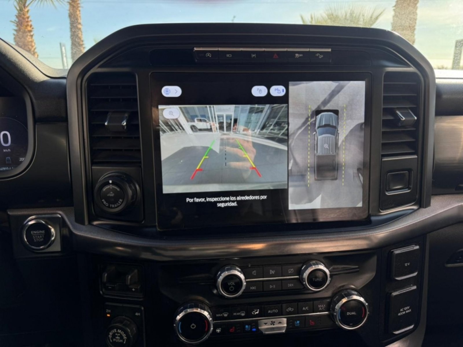 FORD F-150 5.0 LARIAT BLACK CC AT 4X4 2025 - Imagen 7 de 14