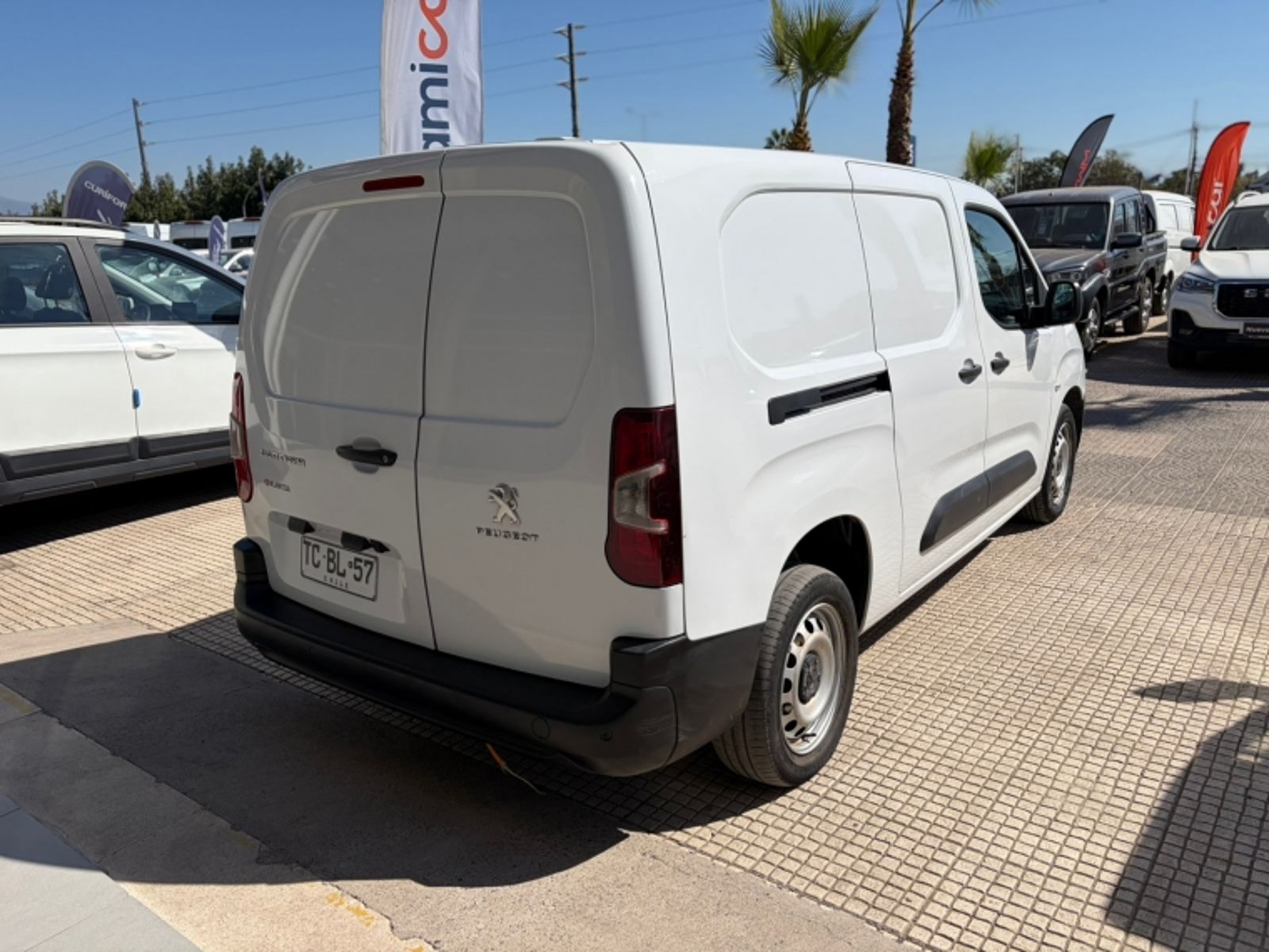 PEUGEOT PARTNER L2 BLUE HDI 100 1.5 2024 - Imagen 4 de 11