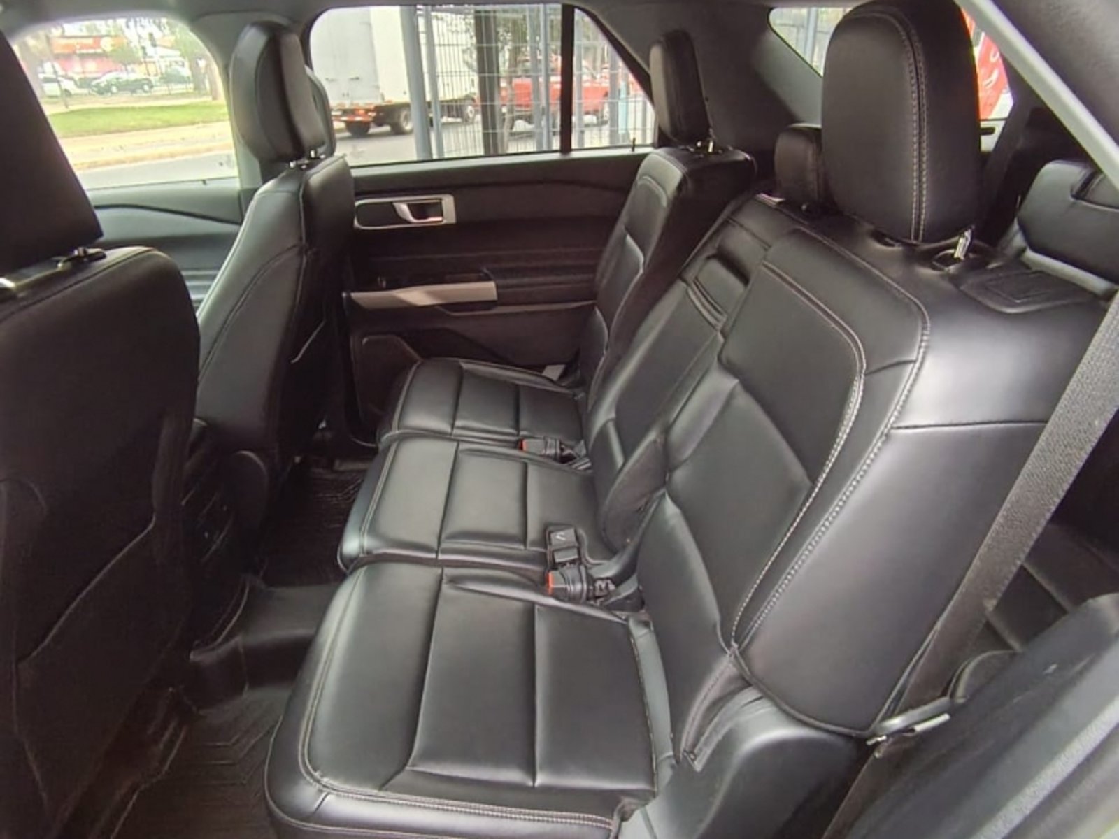 FORD EXPLORER 2.3 XLT AT 4X4 2025 - Imagen 9 de 15