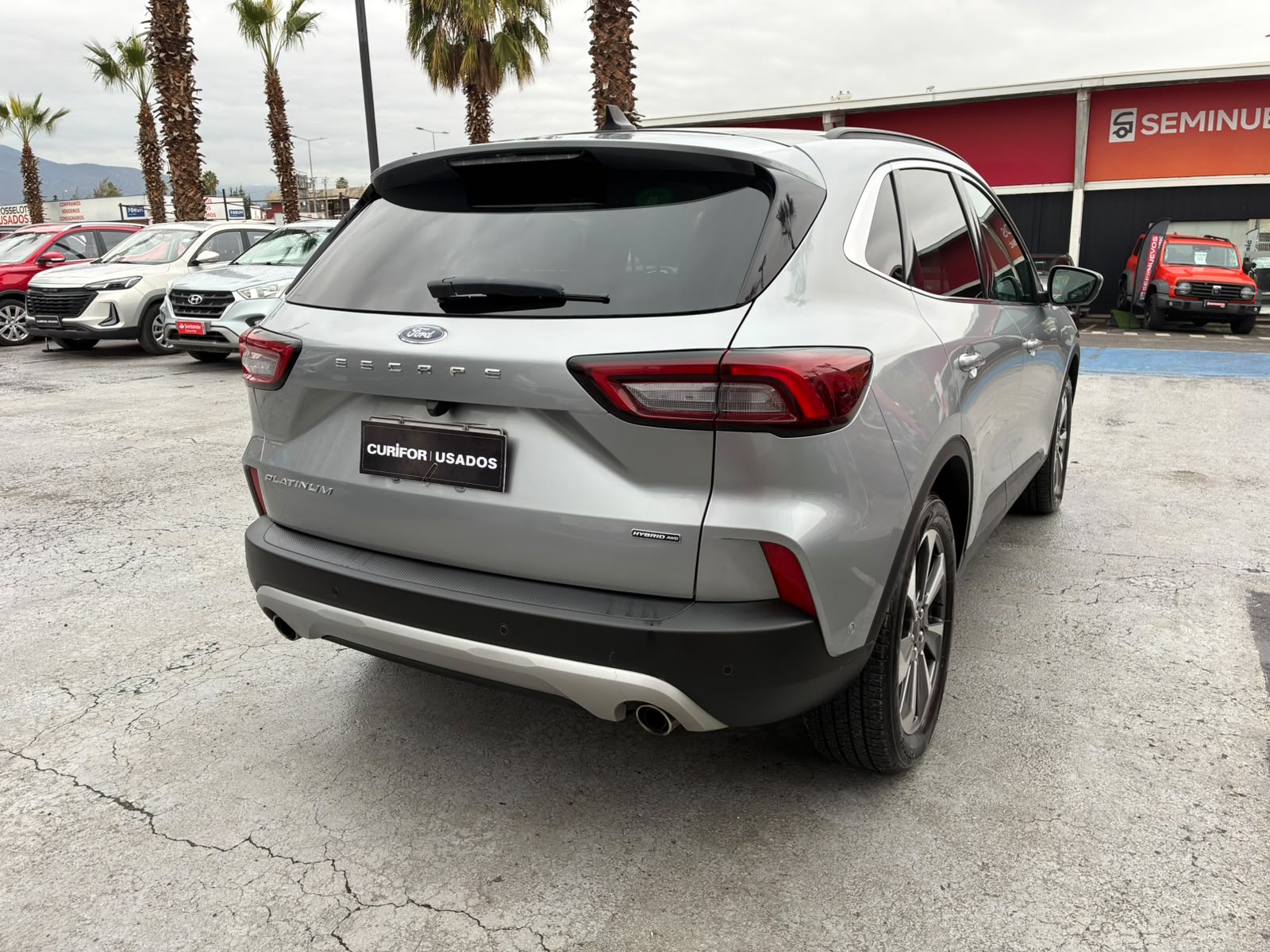 Ford ESCAPE FHEV 2.5 AUT 2024 - Imagen 4 de 19
