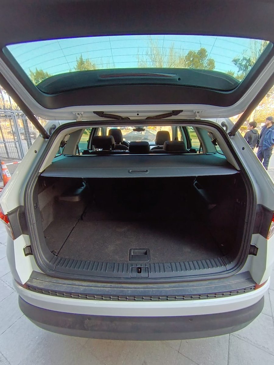 Skoda KODIAQ 1.4 TSI SELECTION AT 2025 - Imagen 11 de 17