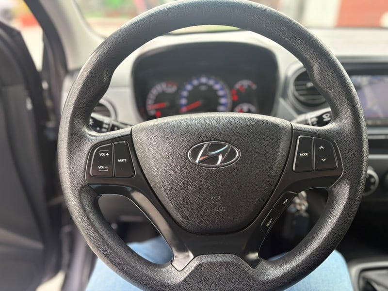 Hyundai GRAND I10 1.2 SDN GLS 2AB AC ABS MT 2020 - Imagen 11 de 12