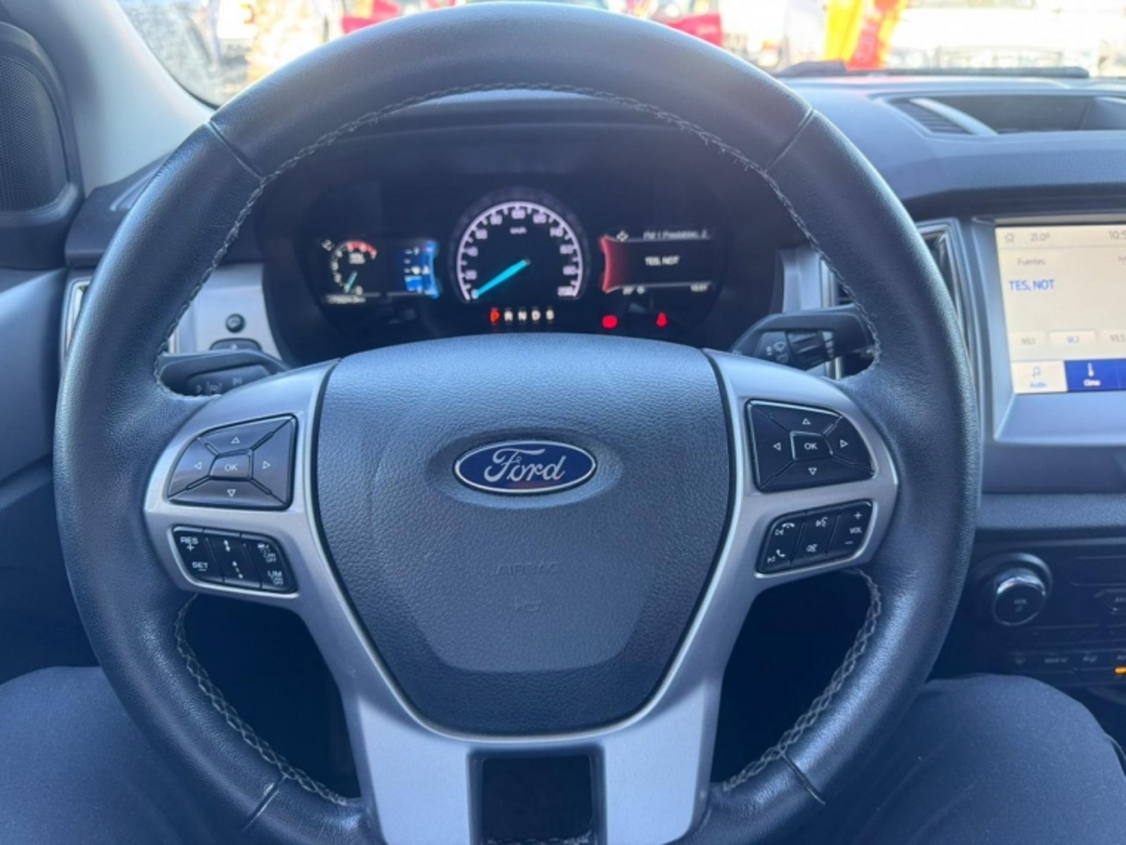 Ford RANGER LIMITED 4X4 3.2 AUT 2024 - Imagen 7 de 11