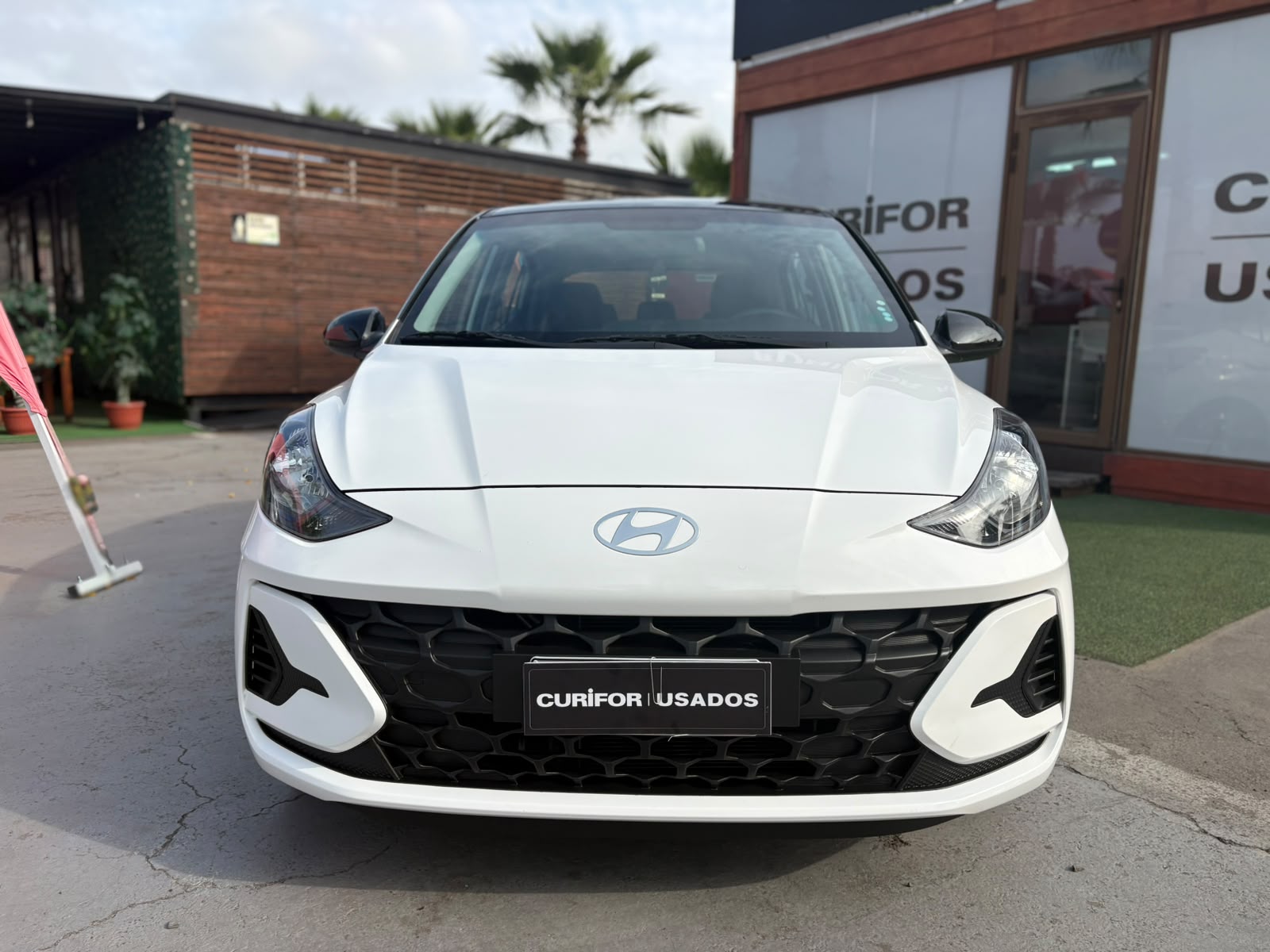 Hyundai GRAND I10 1.2 AI3 HB PLUS MT 2024 - Foto 2 de 14