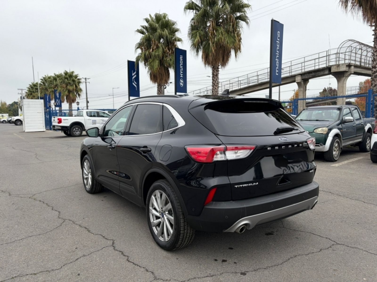 Ford ESCAPE TITANIUM AWD 2.0 AUT 2023 - Foto 3 de 13