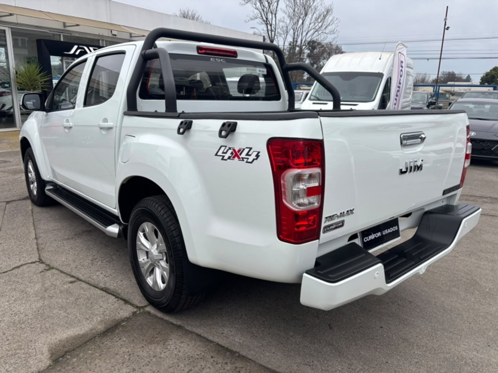 JIM RE-MAX CRDI DC 4X4 2.5 2025 - Imagen 3 de 15