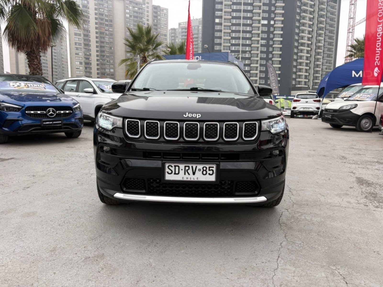 Jeep COMPASS LONGITUDE 1.3 AUT 2023 - Foto 2 de 17