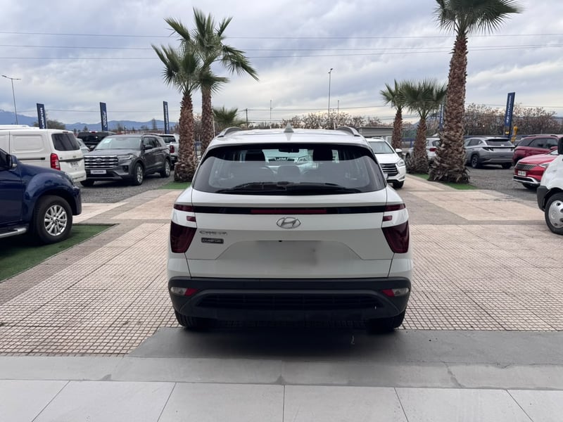 Hyundai CRETA 1.5 SU2I PLUS MT 2023 - Imagen 5 de 11
