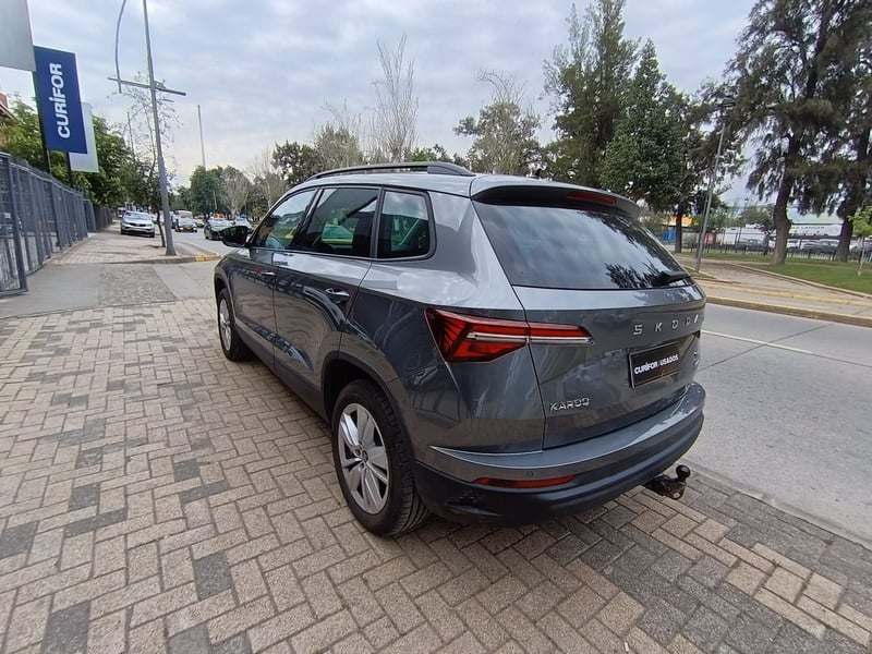 Skoda KAROQ 1.4 TSI SELECTION AT 2026 - Imagen 8 de 13