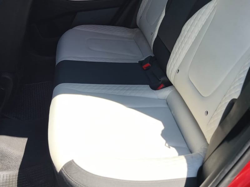 Hyundai CRETA 1.5 SU2I PLUS MT 2023 - Imagen 10 de 16