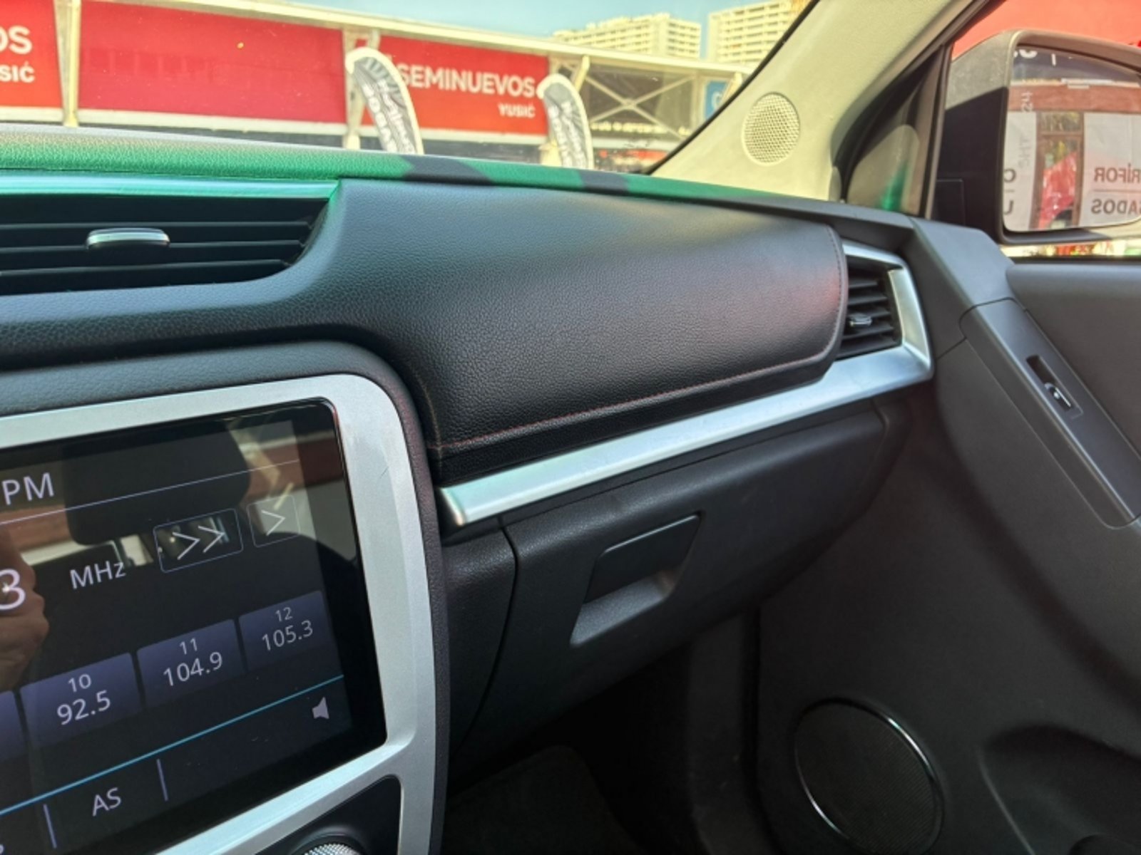JAC T8 2.0 COMFORT MT 4X2 DIESEL 2023 - Imagen 14 de 14
