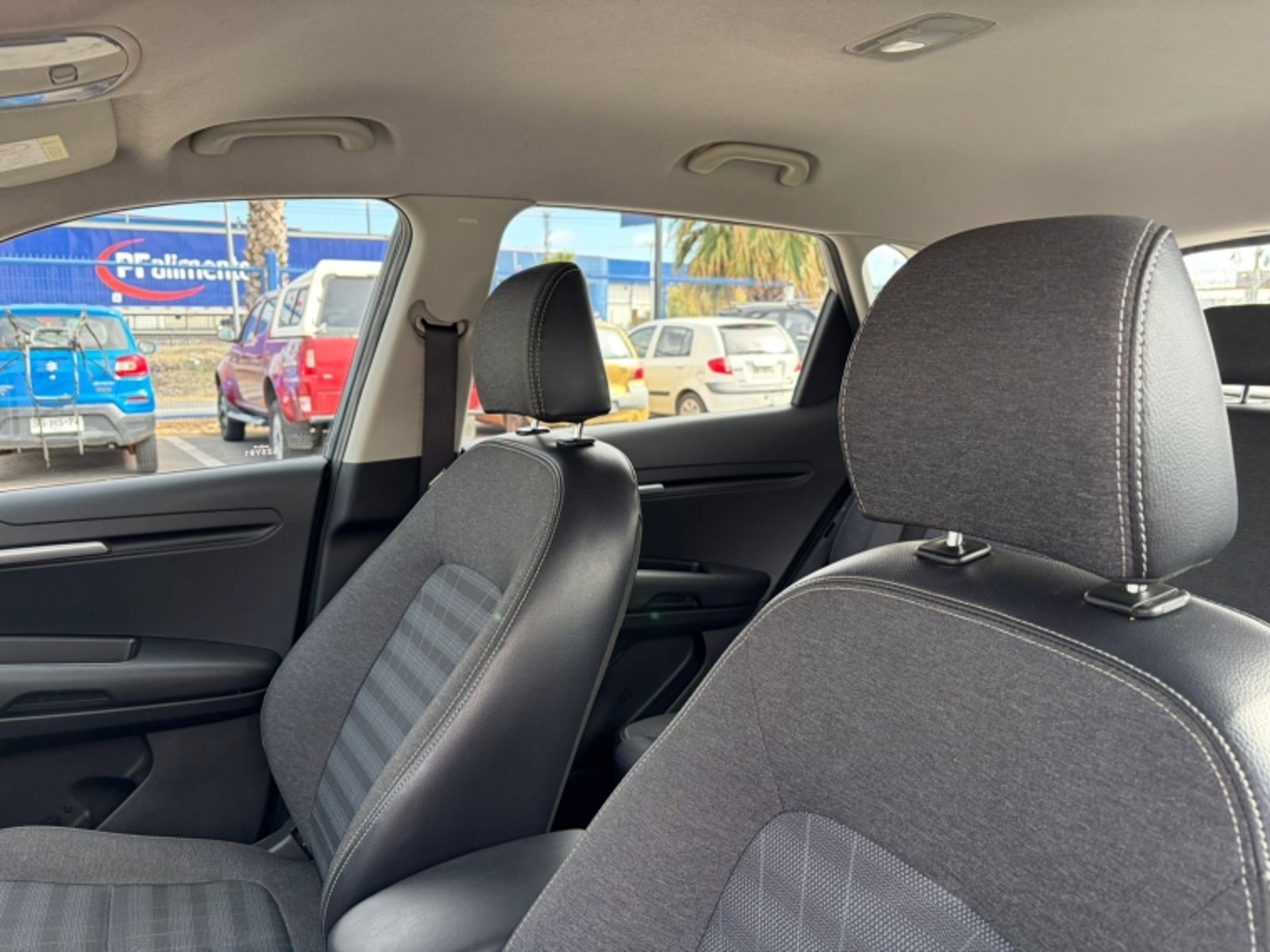 KIA SONET 1.5 EX MT 2024 - Imagen 10 de 11