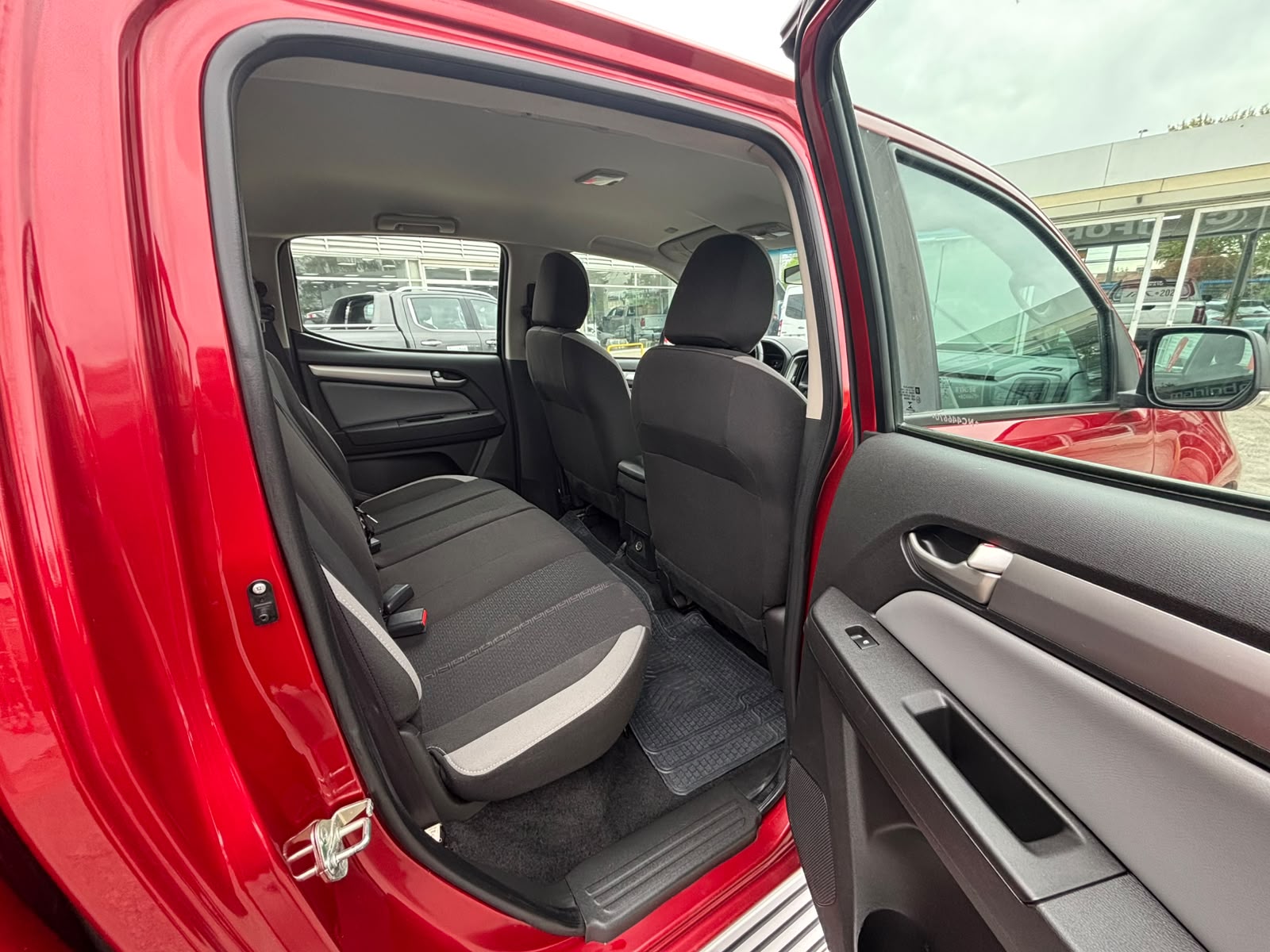 Chevrolet COLORADO 2.8 LT AT 4X4 DIESEL 2022 - Foto 3 de 3