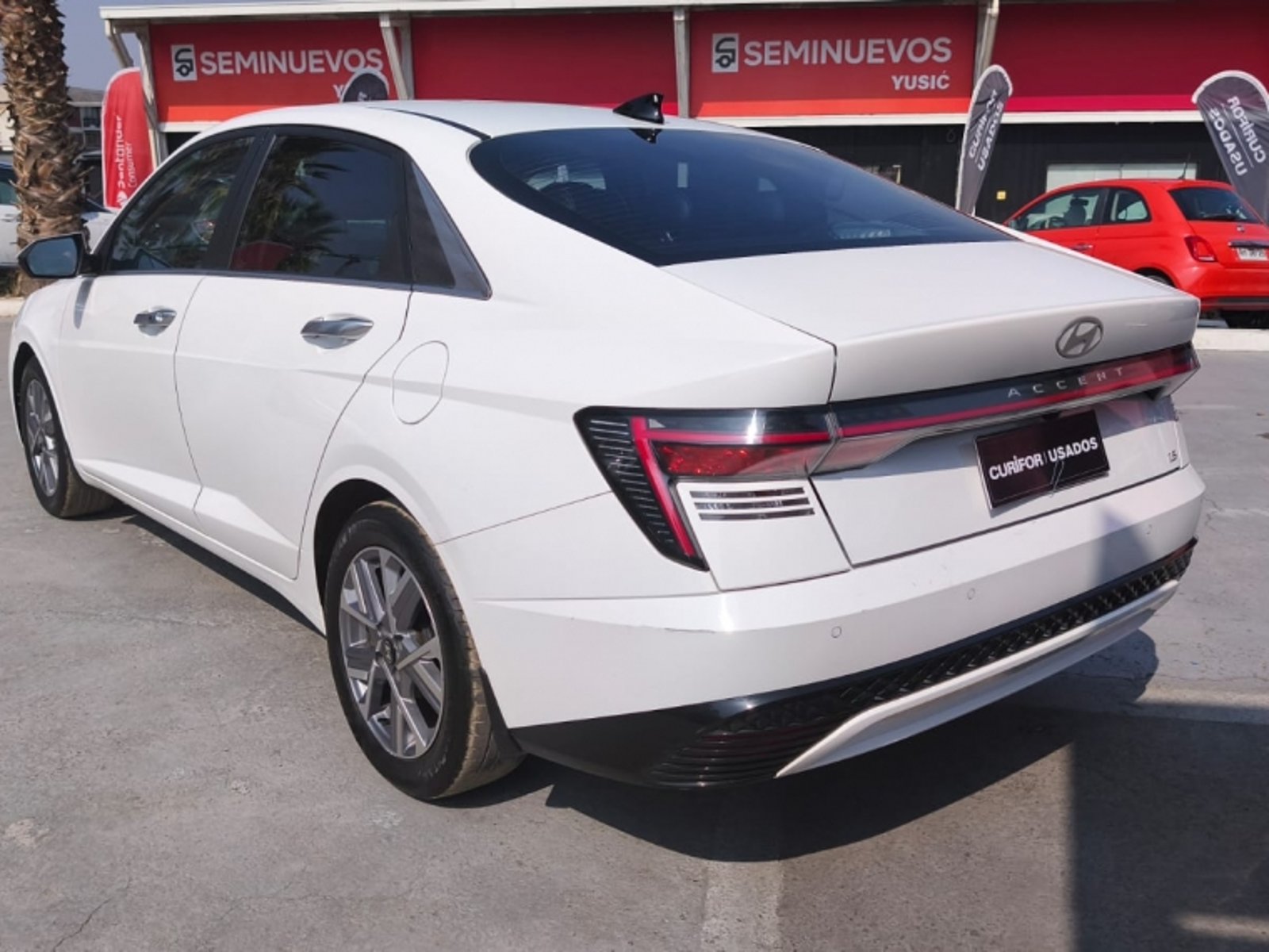 HYUNDAI ACCENT 1.5 BN7I DESIGN MT 2024 - Imagen 5 de 15
