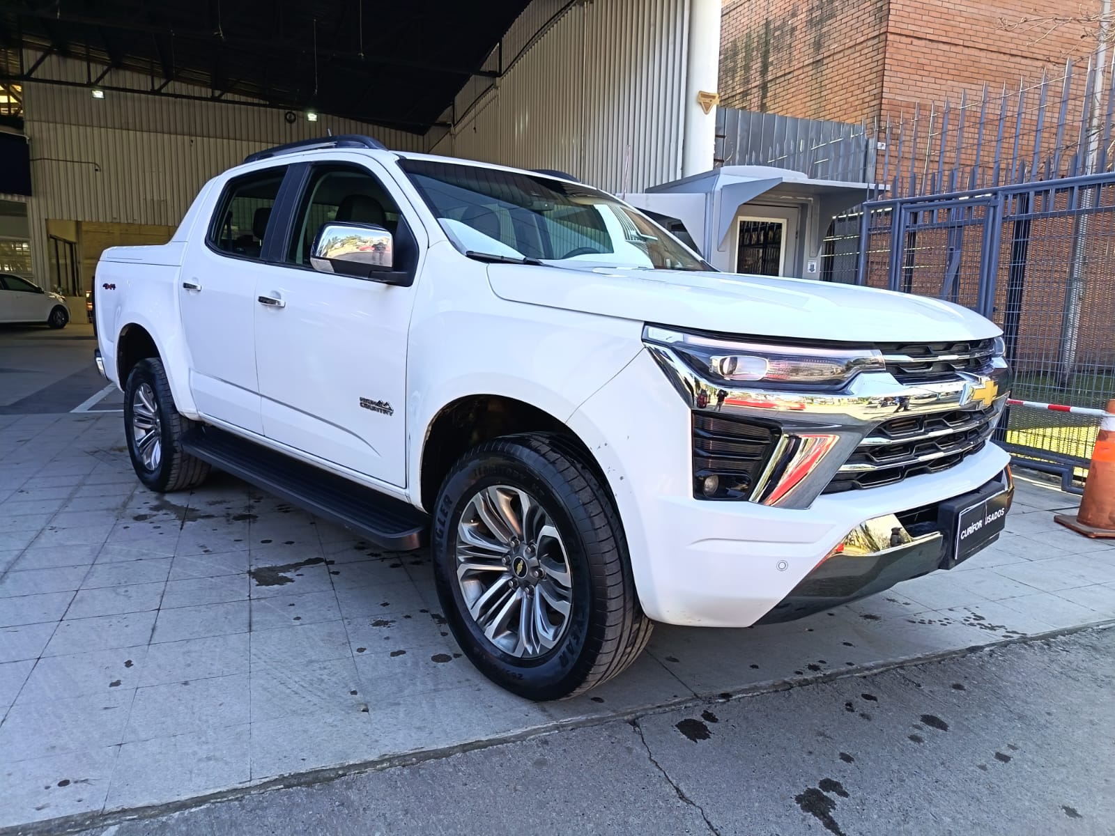 Chevrolet COLORADO 2.8 HIGH COUNTRY AT 4X4 DIESEL 2025 - Imagen 3 de 14