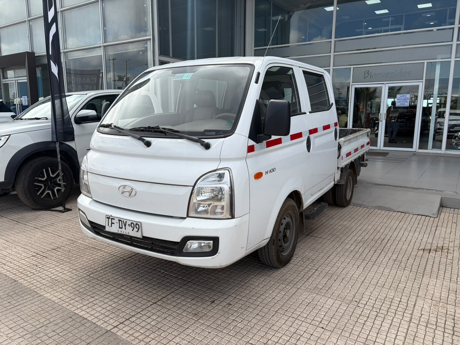 Hyundai Porter 2.5 Crdi 6m/T Gl Dc 2ab A… 2024