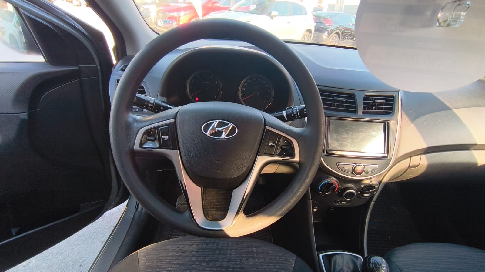 Hyundai ACCENT 1.4 SDN HCI VALUE MT 2021 - Imagen 11 de 11