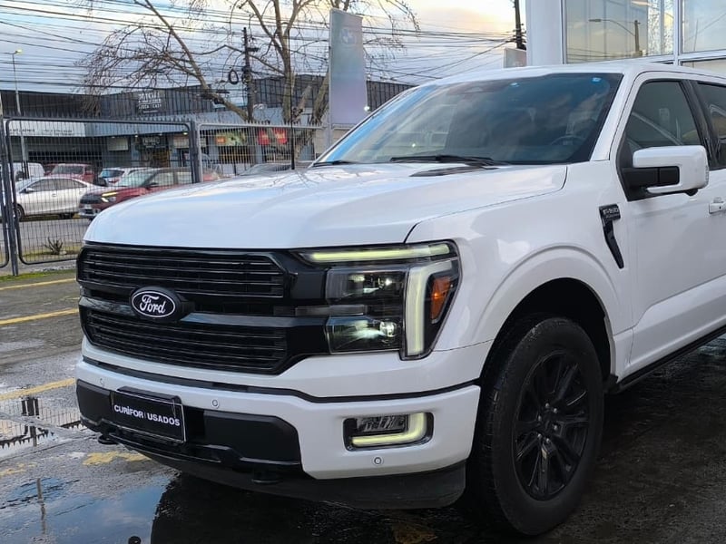 Ford F-150 3.5 PLATINUM CC AT 4X4 2025