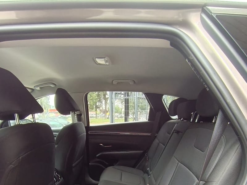 Hyundai TUCSON 2.0 NX4 PLUS MT 2023 - Imagen 10 de 15